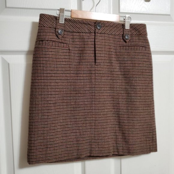 Its Fall, y'all!! Sweater weather is here. Shop now. - Picture 2 of 16